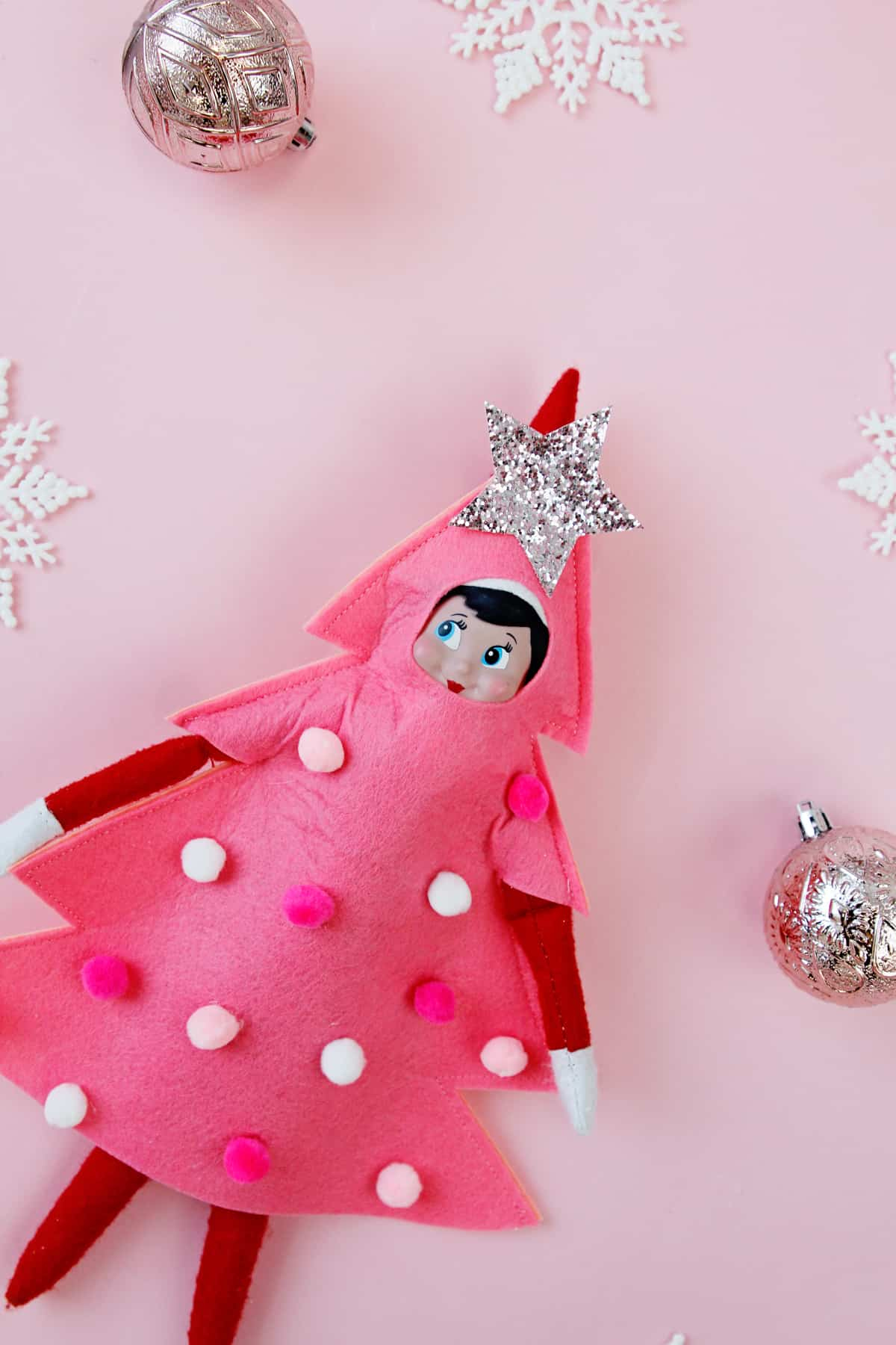 Elf on the Shelf Christmas Tree Outfit - see kate sew Elf on the Shelf Christmas Tree Outfit - see kate sew