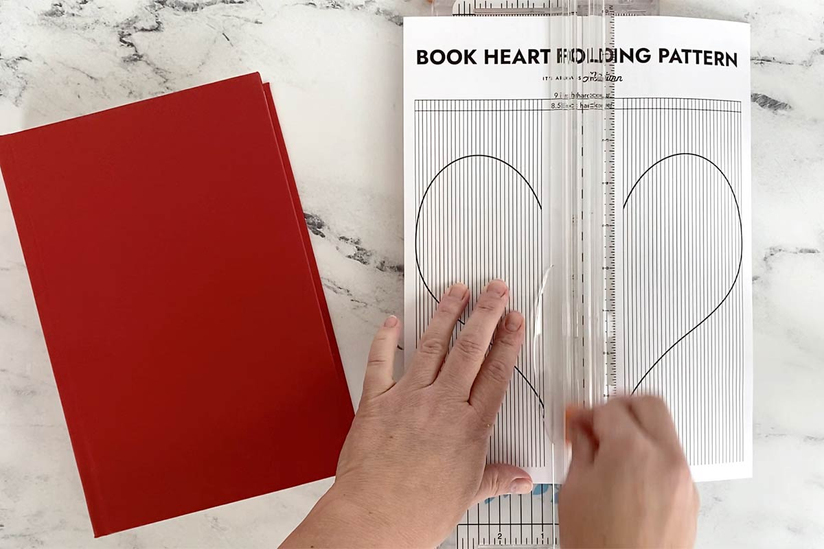 Folded Book Heart Printable Pattern - It Folded Book Heart Printable Pattern - It