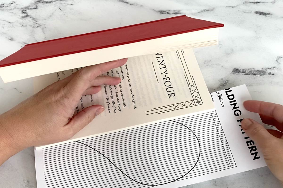 Folded Book Heart Printable Pattern - It Folded Book Heart Printable Pattern - It