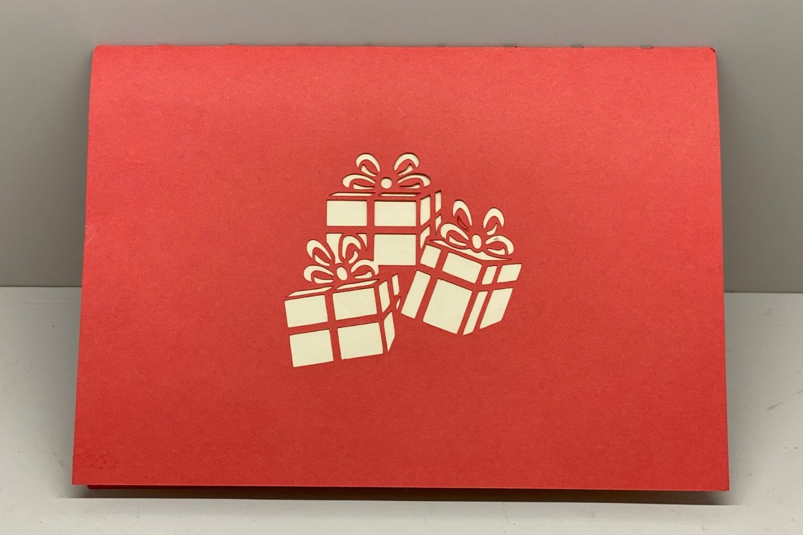 Gift box pop-up card template Pop-up card templates free Gift box pop-up card template Pop-up card templates free