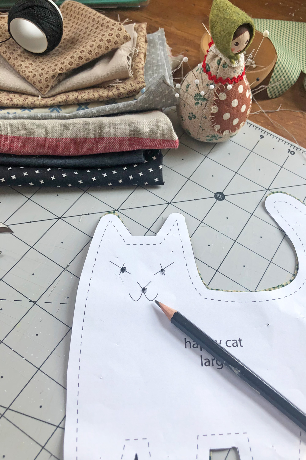 happy cats : a free sewing pattern – ann wood handmade