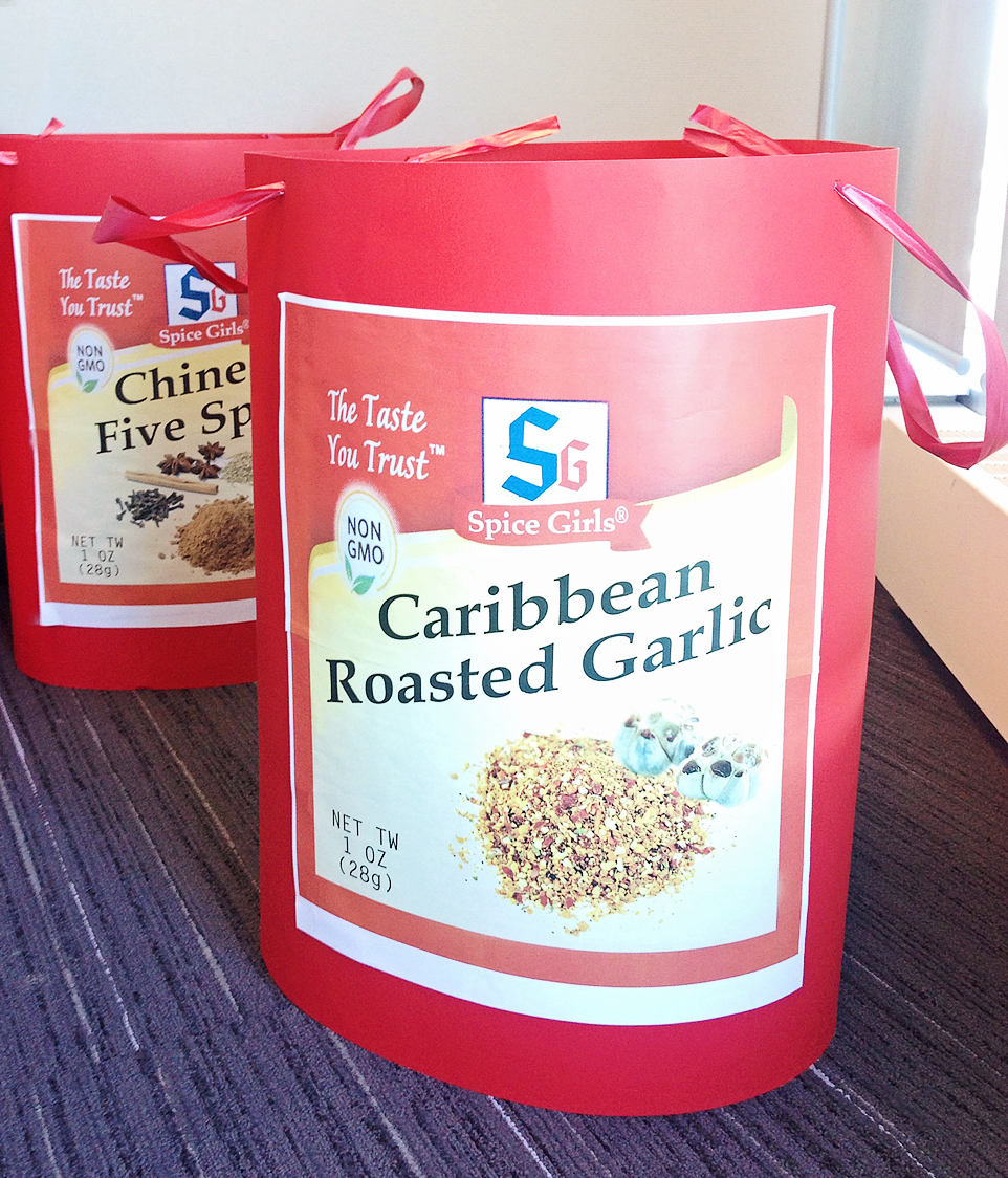 How to dress up as Spice Girls for Halloween {Group Costume DIY How to dress up as Spice Girls for Halloween {Group Costume DIY