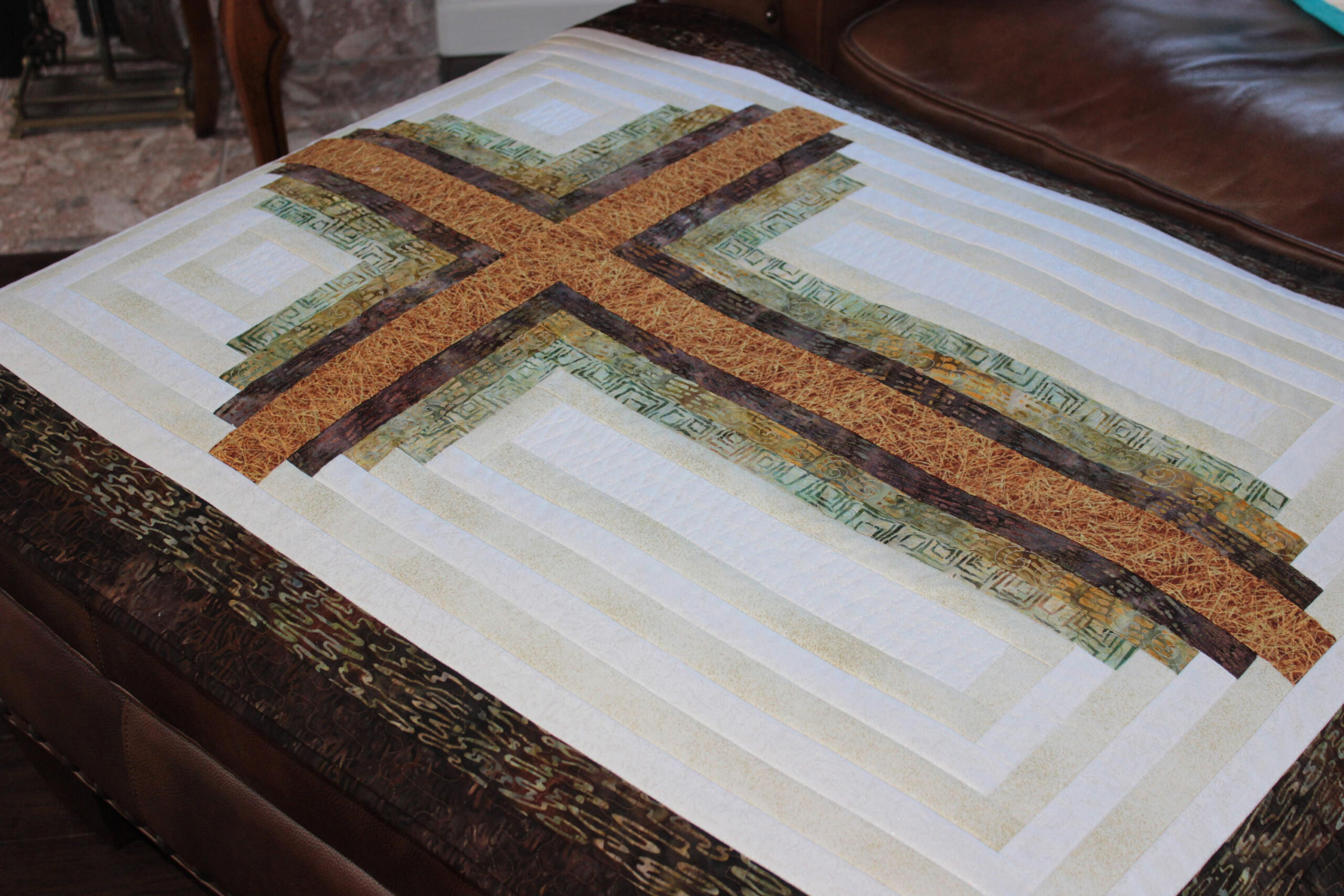 Log Cabin Cross / Christian Cross - Pattern in  Sizes - PDF
